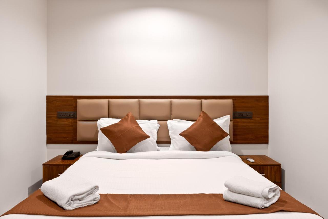 The Elite Hotel ไฮเดอราบัด ภายนอก รูปภาพ