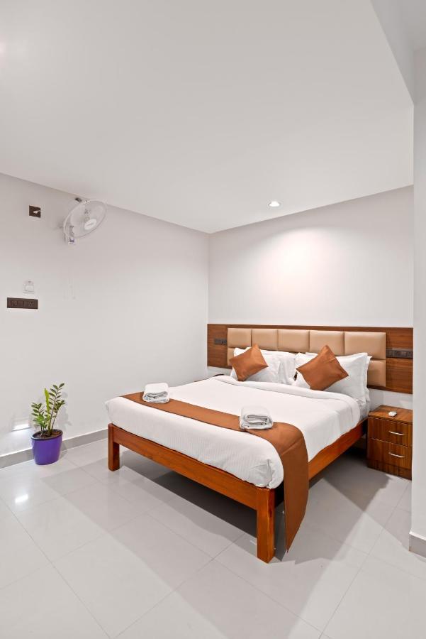 The Elite Hotel ไฮเดอราบัด ภายนอก รูปภาพ